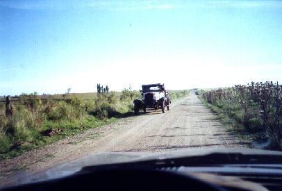 Auf einem Feldweg zwischen Colonia und Montevideo